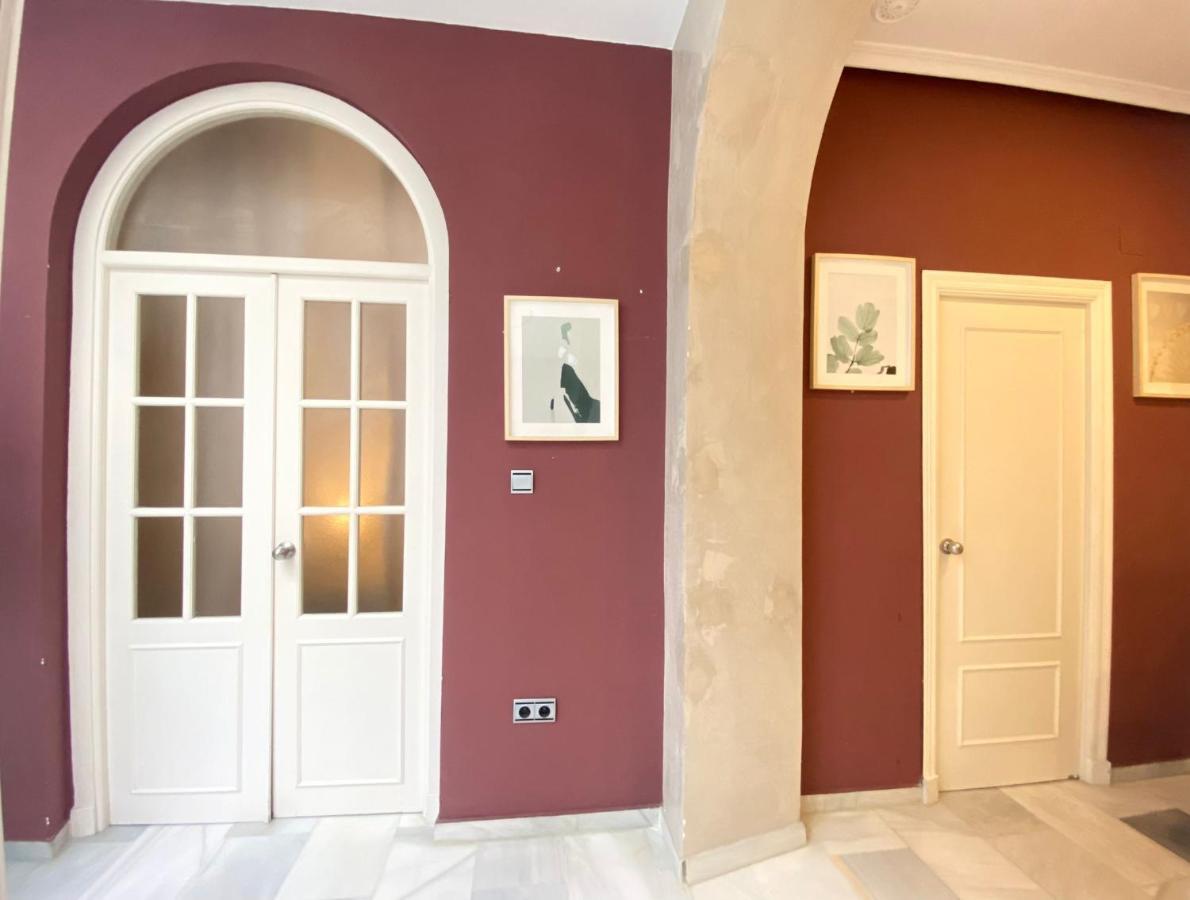 Apartamento Colon 1451 - Pleno Centro Y Wifi Gratis Kadyks Zewnętrze zdjęcie