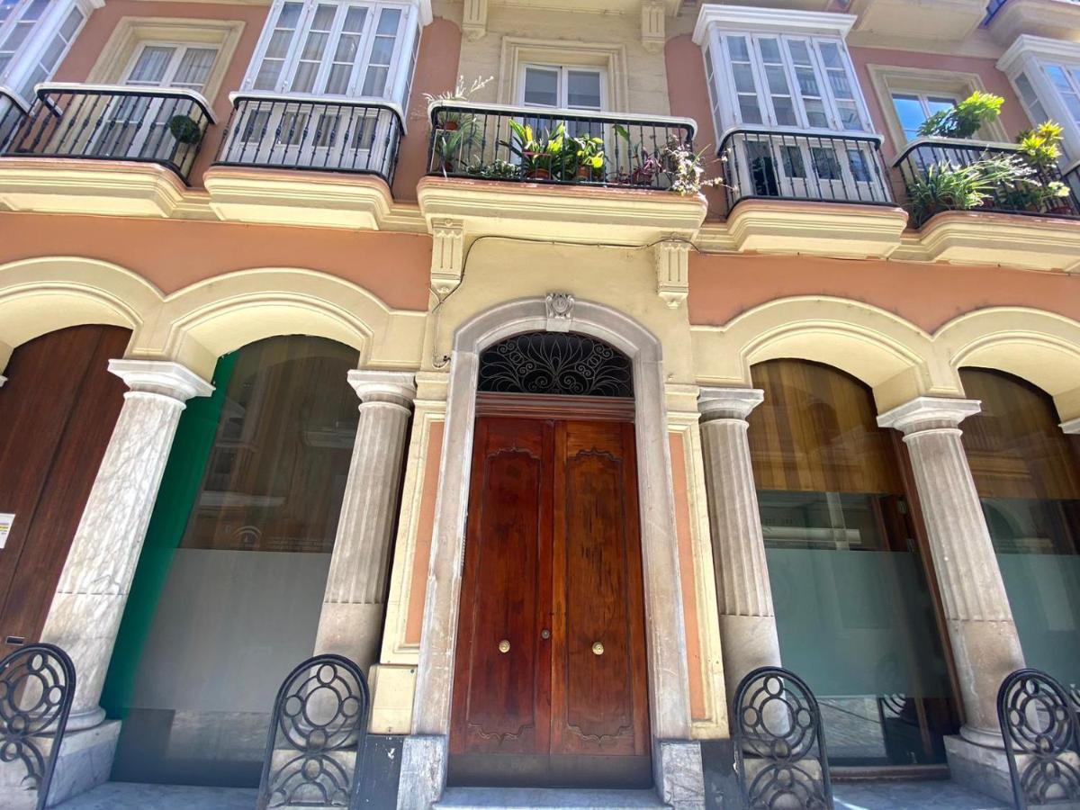 Apartamento Colon 1451 - Pleno Centro Y Wifi Gratis Kadyks Zewnętrze zdjęcie